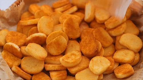 网红小零食推荐吃瓜,吃瓜神器，轻松解压必备！